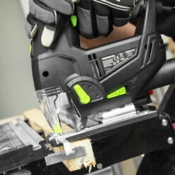 Scie Sauteuse Pendulaire 800W - Laser - Coffret De Rangement - Constructor 9 Scie Sauteuse Pendulaire 800W - Laser - Coffret De Rangement - Constructor -Homelite Soldes Boutique 5385579 5